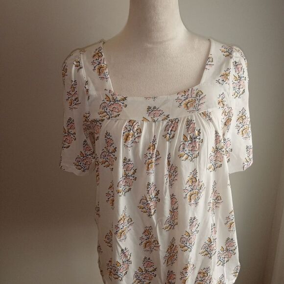 Lucky Brand Short Sleeve Square Floral Print Top Size S - Picture 3 of 6
